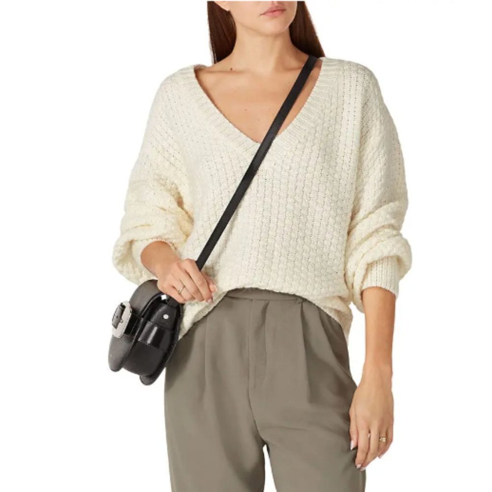 Wish the label white cable knit sweater size small